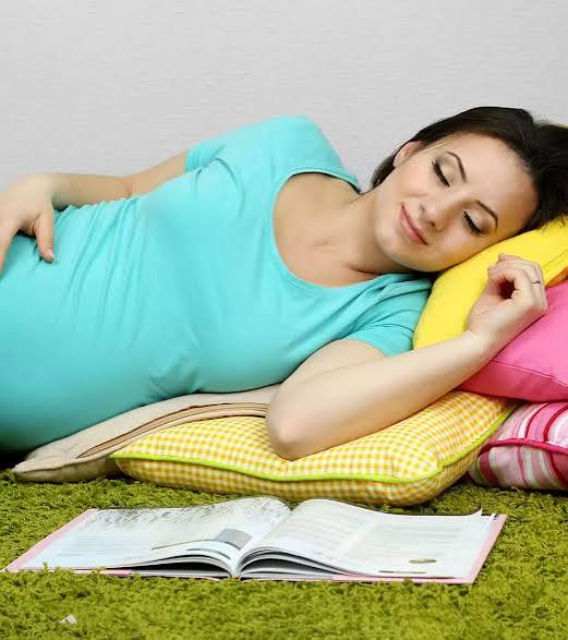 Second Trimester Sleep: How Your Sleep Changes and What Helps